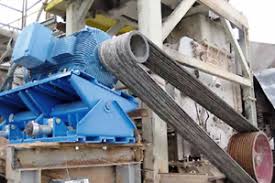 Belt tensioner with an electric motor